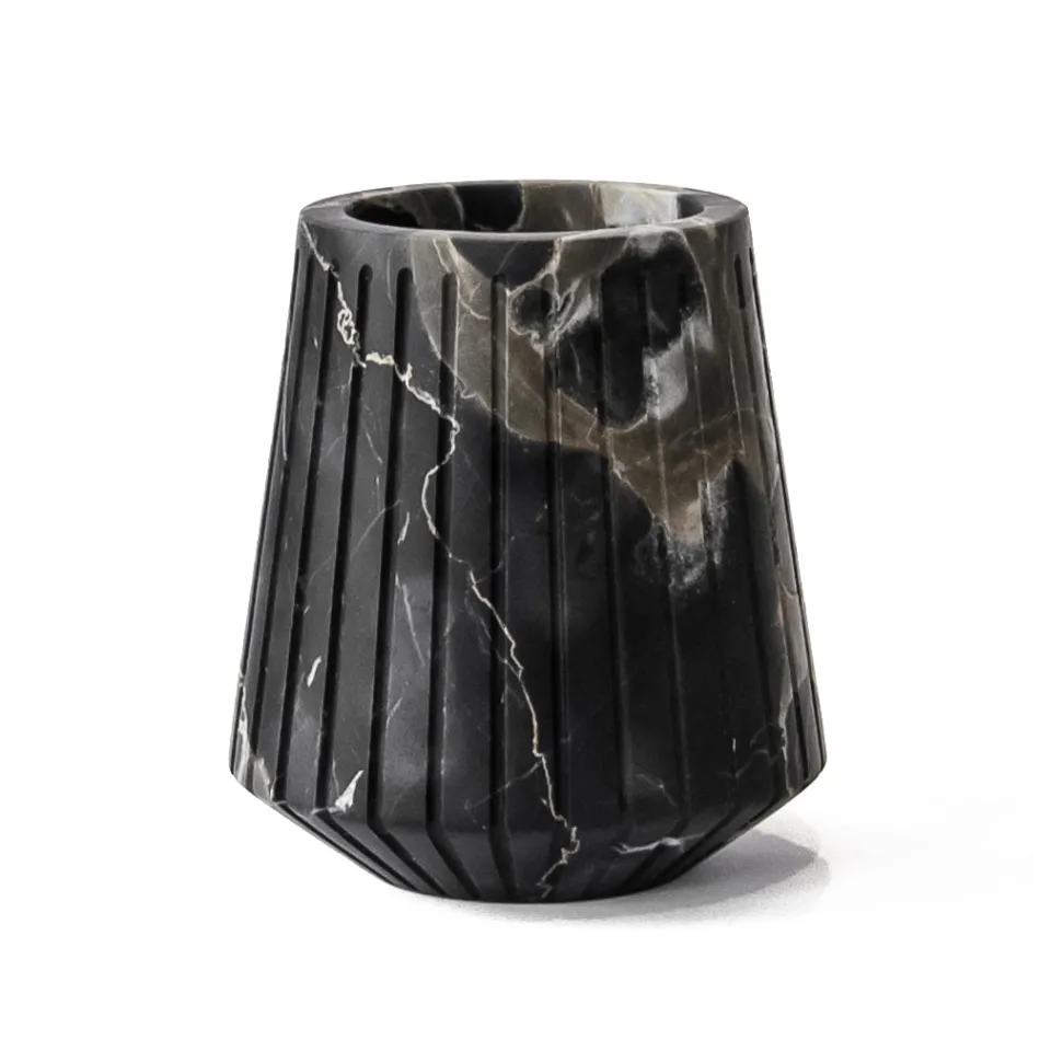 Jarrón decorativo bajo en mármol de Portoro con diseño de rayas Made in Italy - El Cairo viadurini
