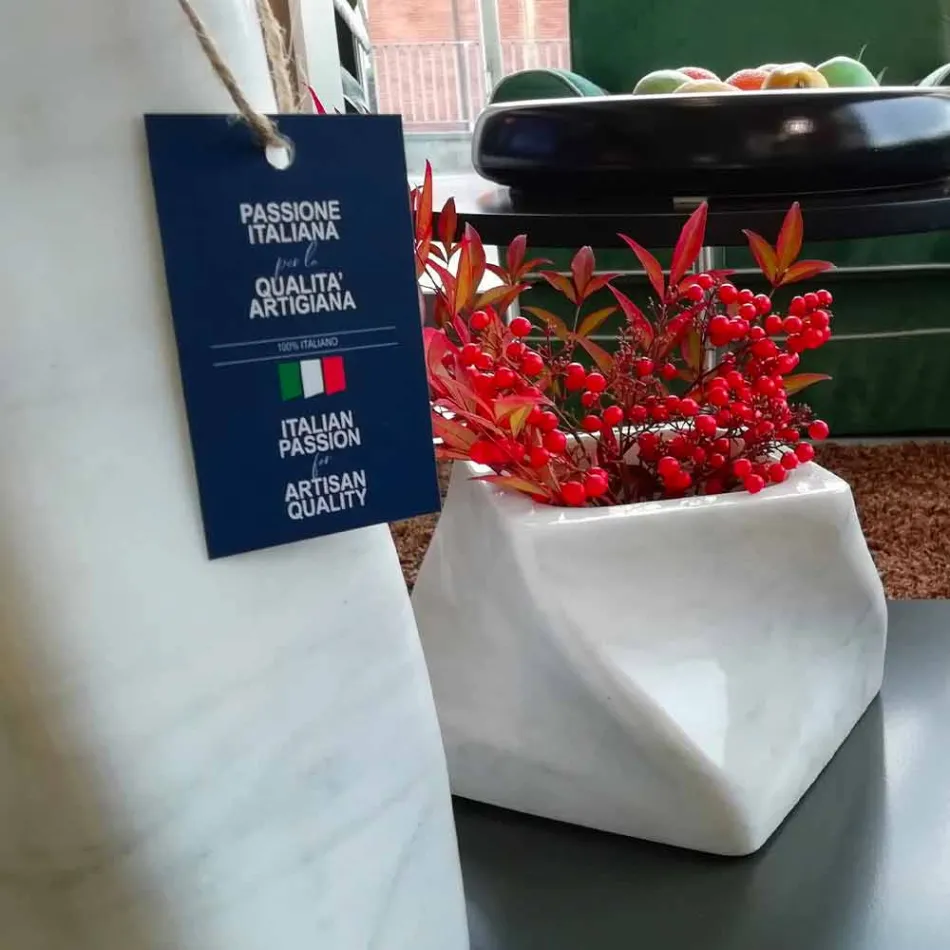 Jarrón de diseño decorativo en mármol Bardiglio o Carrara Made in Italy - Prisma viadurini