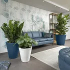 Jarrón decorativo redondo de polietileno de colores Made in Italy - Mengo viadurini