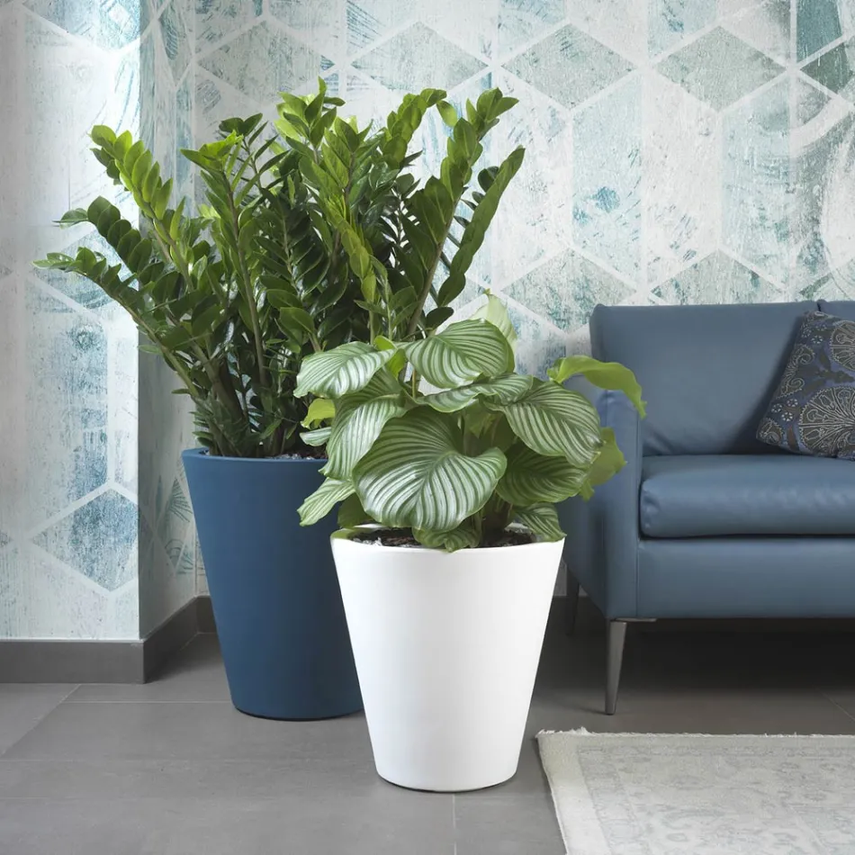 Jarrón decorativo redondo de polietileno de colores Made in Italy - Mengo viadurini