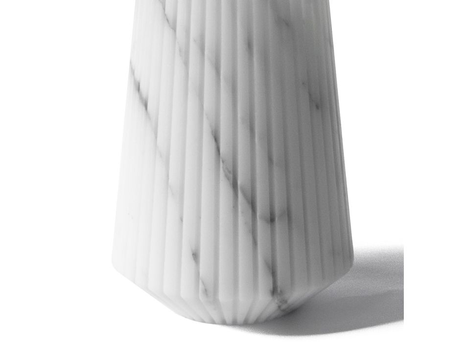 Jarrón de mármol blanco de Carrara o diseño de rayas negras de Portoro - El Cairo viadurini
