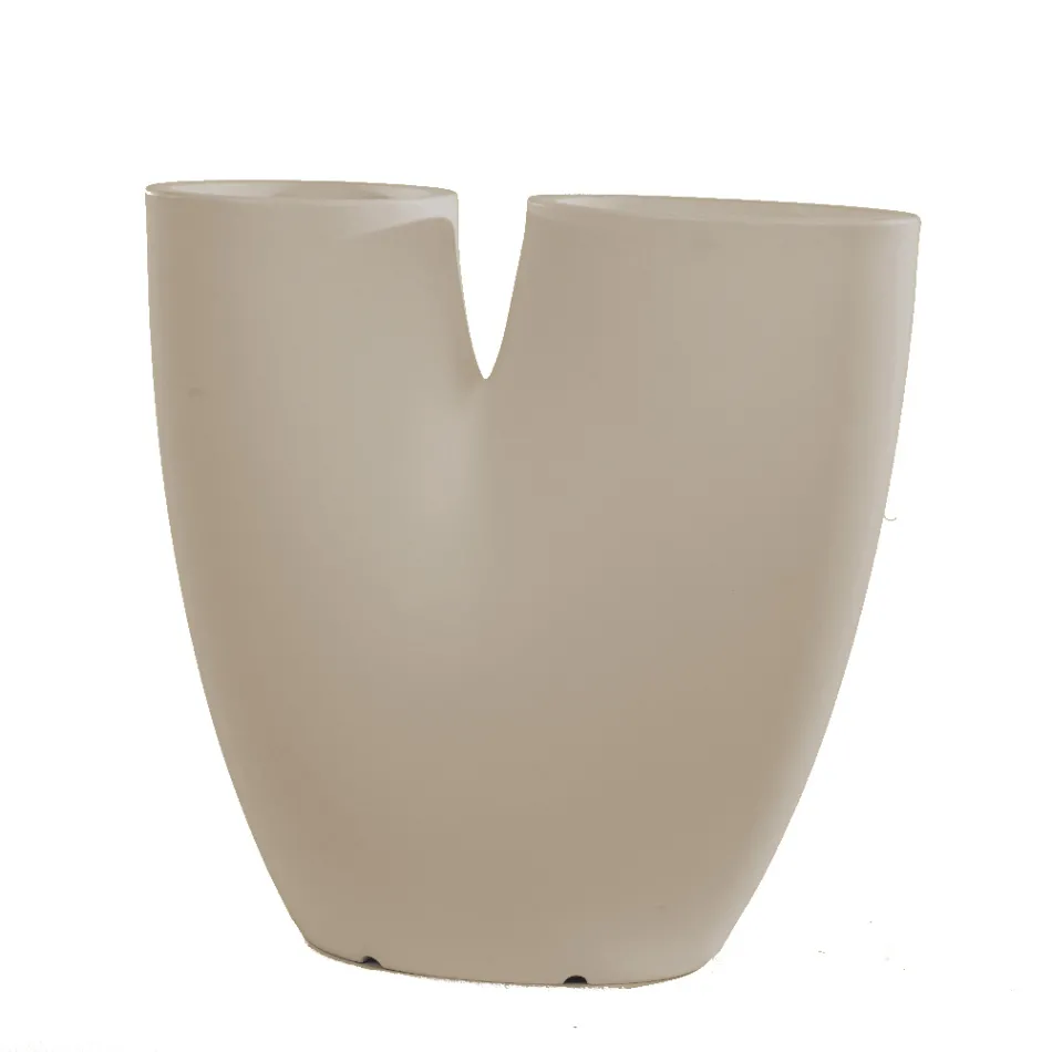 Jarrón de jardín de colores moderno en polietileno Made in Italy - Flowes viadurini