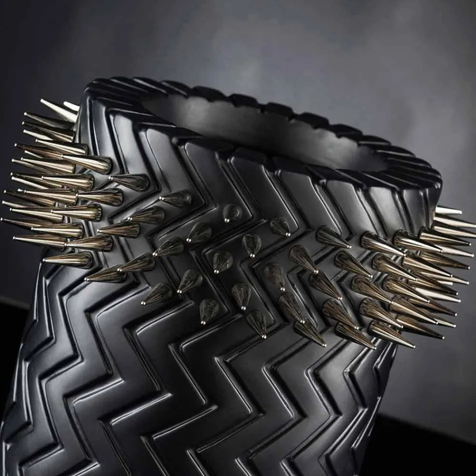 Jarrón ornamental de cerámica negro mate hecho a mano - Jungle viadurini