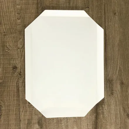 Bandeja de cocina o tabla de cortar en Corian blanco Diseño Made in Italy - Ivanova viadurini