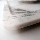 Bandeja rectangular en mármol blanco veteado moderno Made in Italy - Stora viadurini