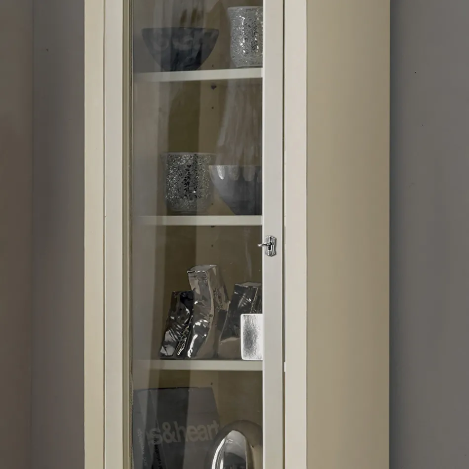 Vitrina de madera con acabado marfil patinado. Hecho en Italia - Fosta viadurini